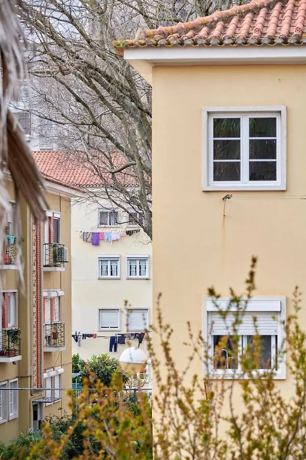 Sunny Renovated Apt With Ac, By Timecooler Lisboa Διαμέρισμα
